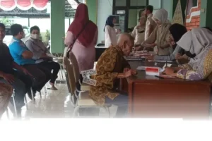 Mengapa 10 Persen Penerima PKH Tahap 1 2026 Masih Menunggu Bansos? Ini Faktanya!
